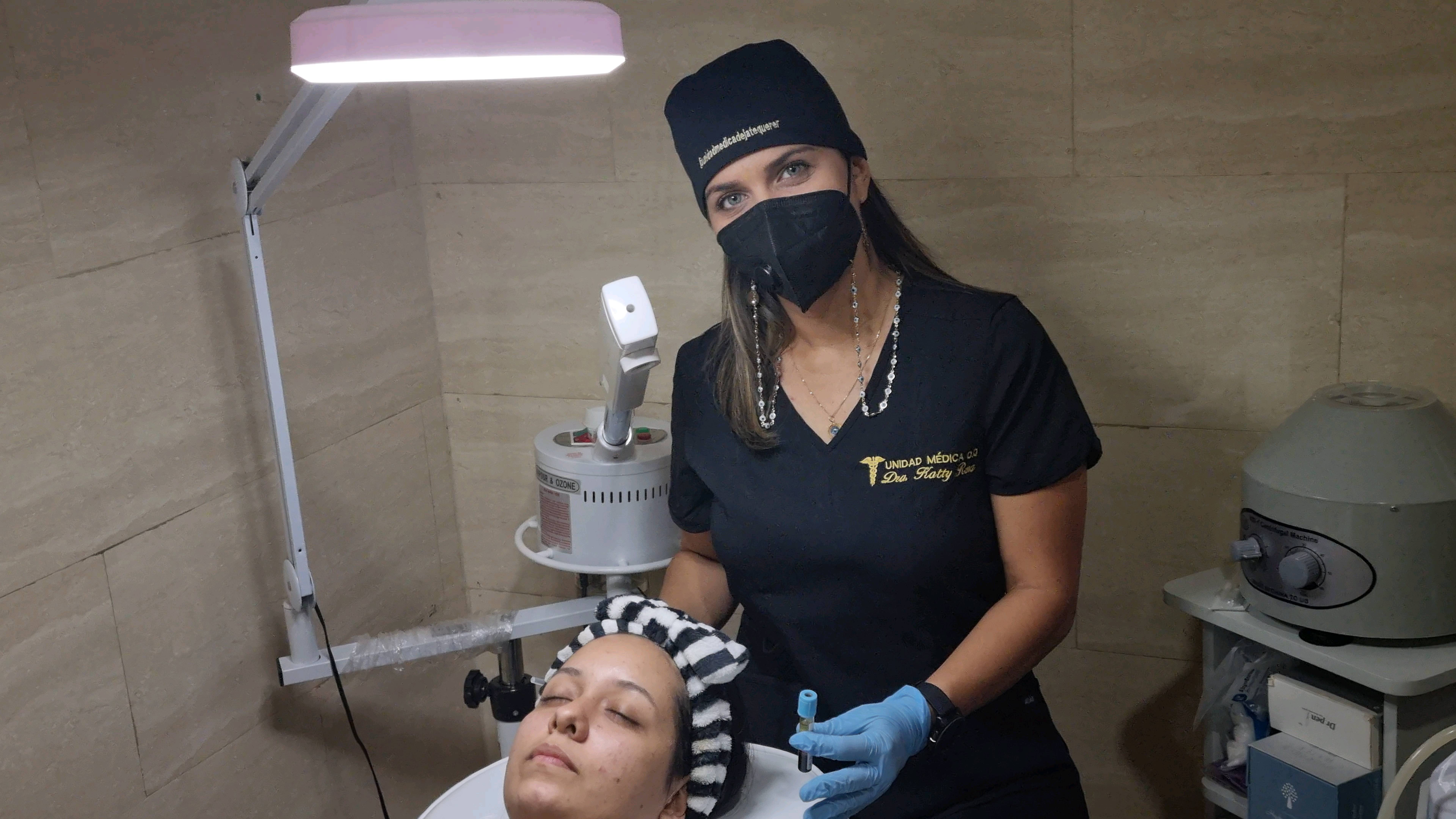 Dra. Katty Rosa en consulta